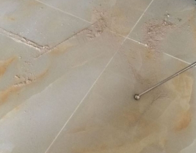 金寨瓷砖空鼓维修公司分享粘合剂选择不当在瓷砖铺贴过程中可能导致以下问题